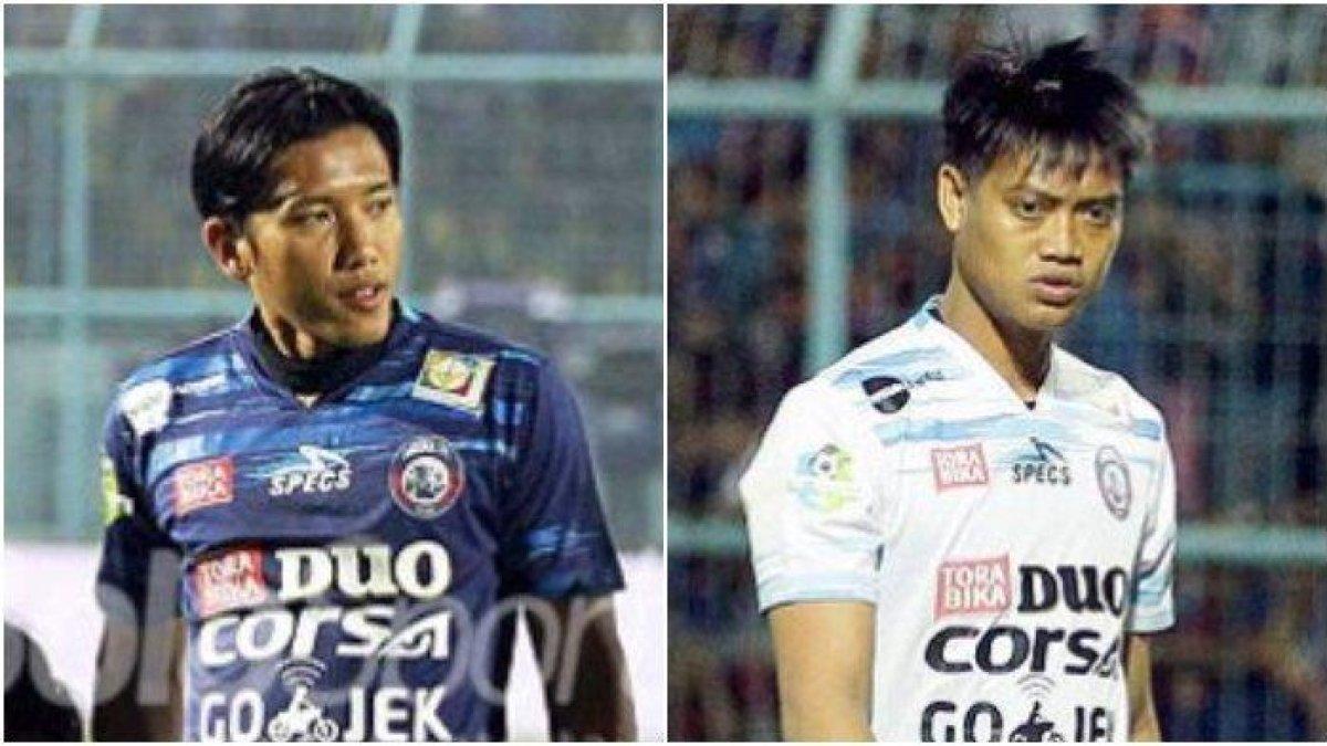 Ahmad Bustomi (kiri) dan Kurnia Meiga (kanan) saat berseragam Arema FC. Ahmad Bustomi kedapatan turut berkomentar soal kontroversi Kurnia Meiga yang saat ini tengah hangat diperbincangkan.