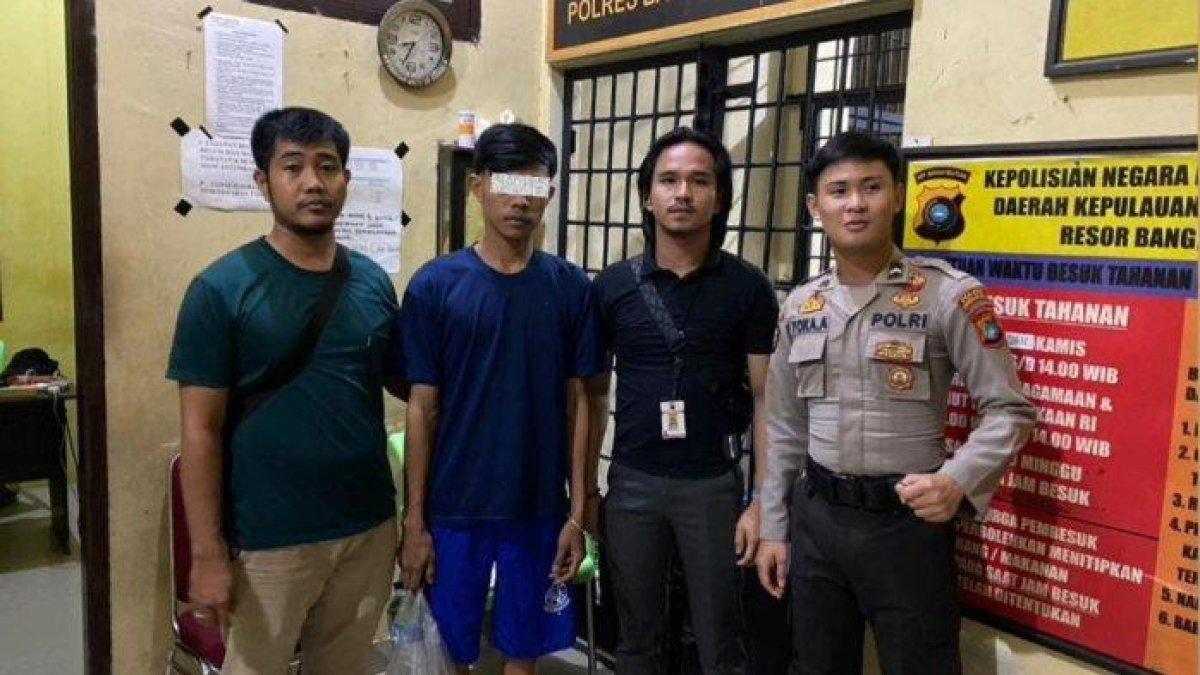 Ajat Zainudin (25) warga Dusun Suka Maju, Desa Rias, Kecamatan Toboali saat diamankan