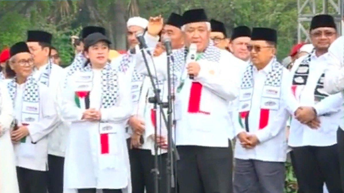 Aksi damai bela Palestina di Monas, Minggu (5/11/2023), juga diikuti oleh Ketua DPR RI Puan Maharani, Menteri Agama Yaqut Cholil Qoumas, Menlu Retno Marsudi hingga Wakil Presiden ke-10 dan 12 RI Jusuf Kalla.
