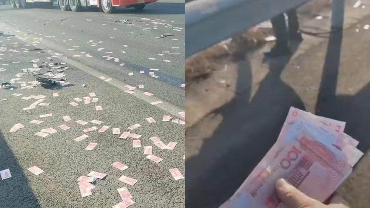 Aksi orang-orang memungut uang bertebaran di jalan dan mengembalikan ke pemiliknya.