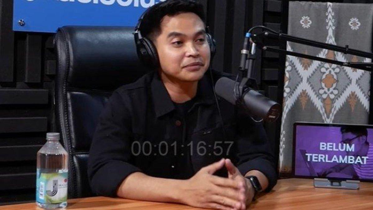 Aktor Aiman Ricky bisnisnya bangkrut a