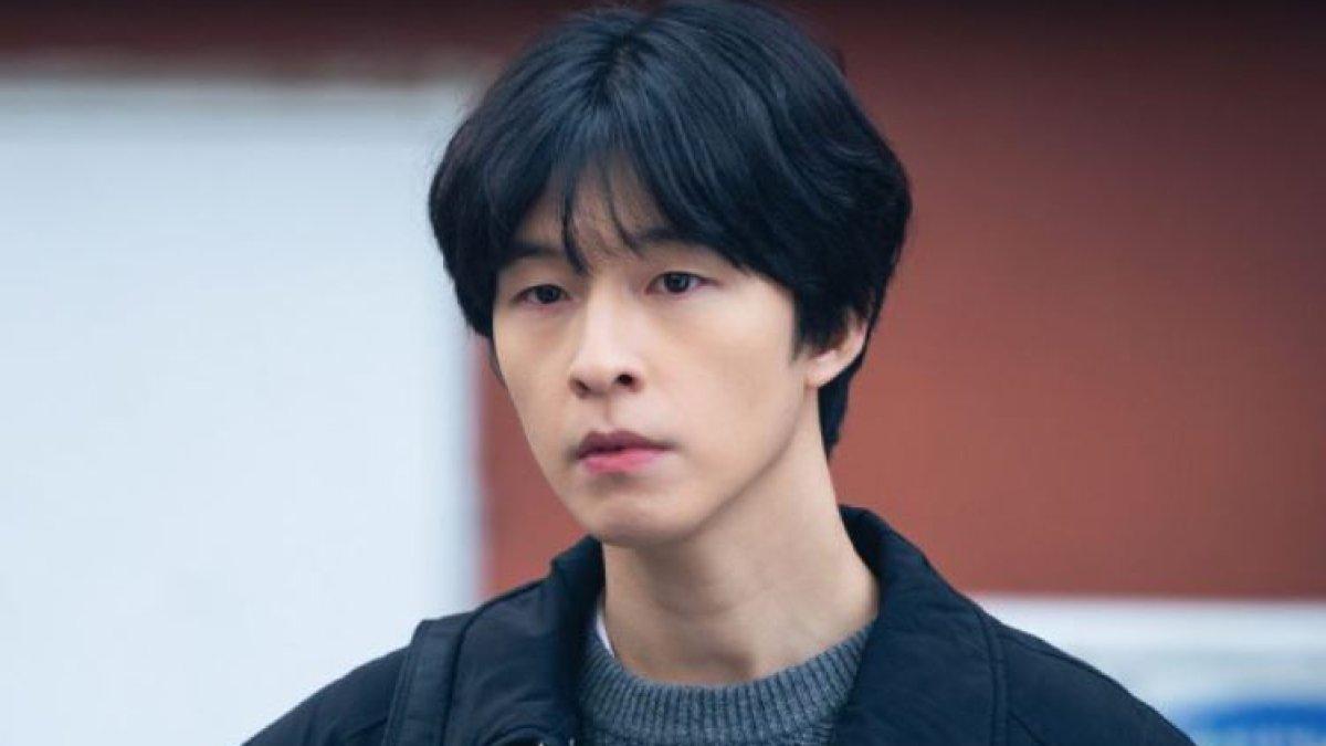 Aktor Hong Kyung
