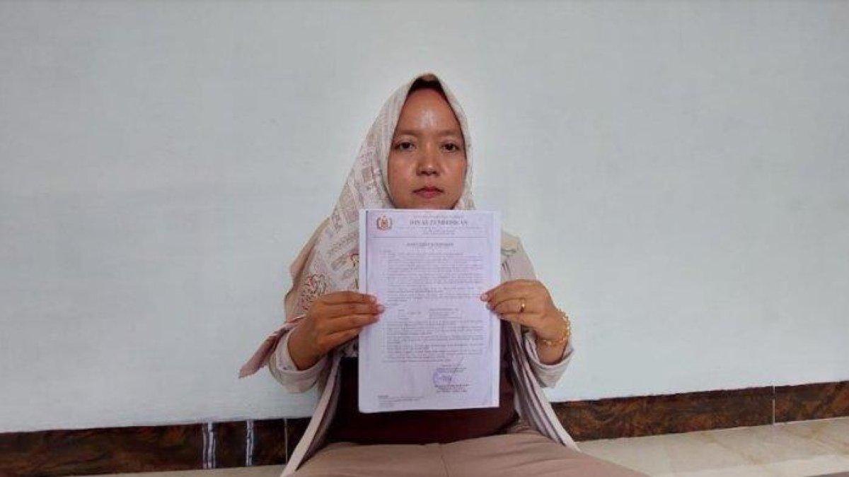 Anggie Ratna guru honorer di Langkat dipecat kepala sekolah