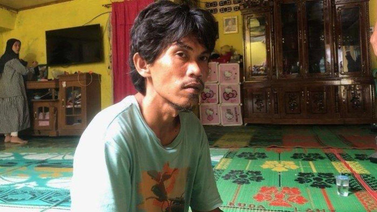 Arbi Hamdani korban selamat dari sambaran petir di Nagari Muaro Bodi, Kecamatan IV Nagari, Sijunjung, Jumat (22/12/2023).