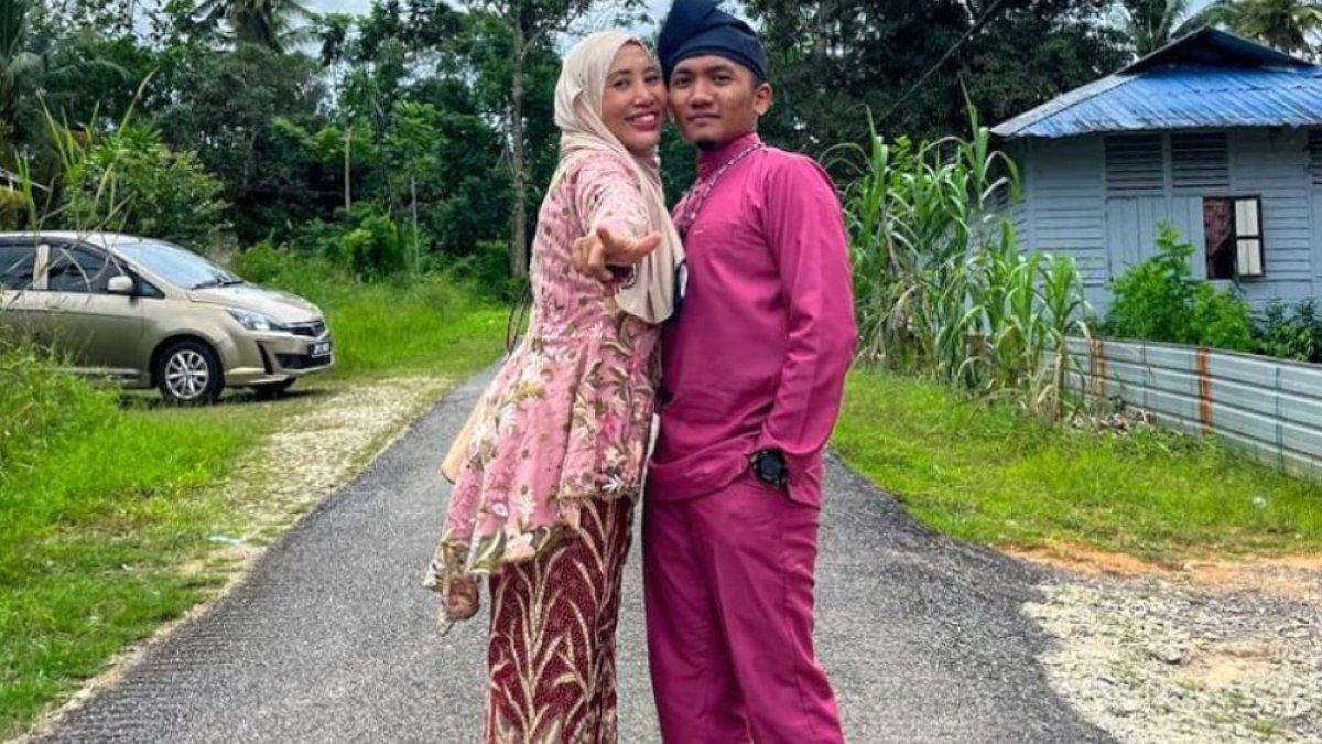 Arif dan ibunya yang berasal dari Jawa Timur