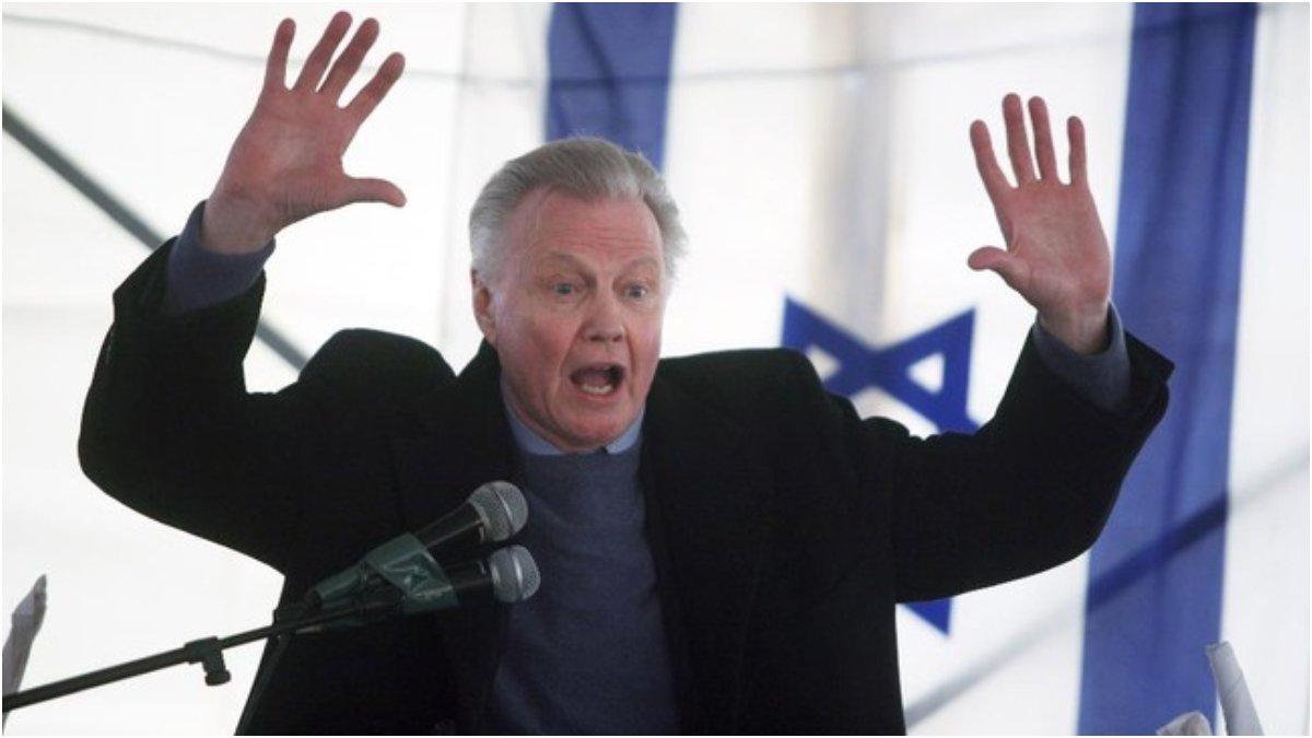 Ayah Angelina Jolie, Jon Voight, mengecam putrinya karena mendukung Palestina.