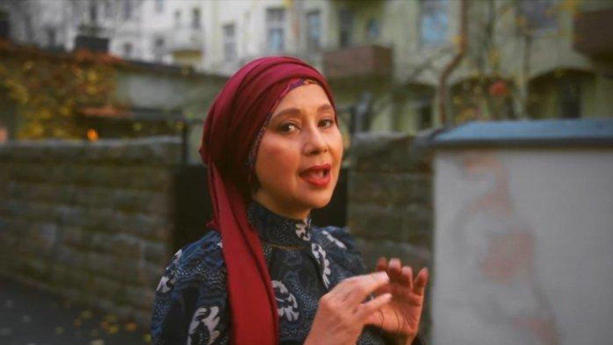 Ayu Azhari maju nyaleg.