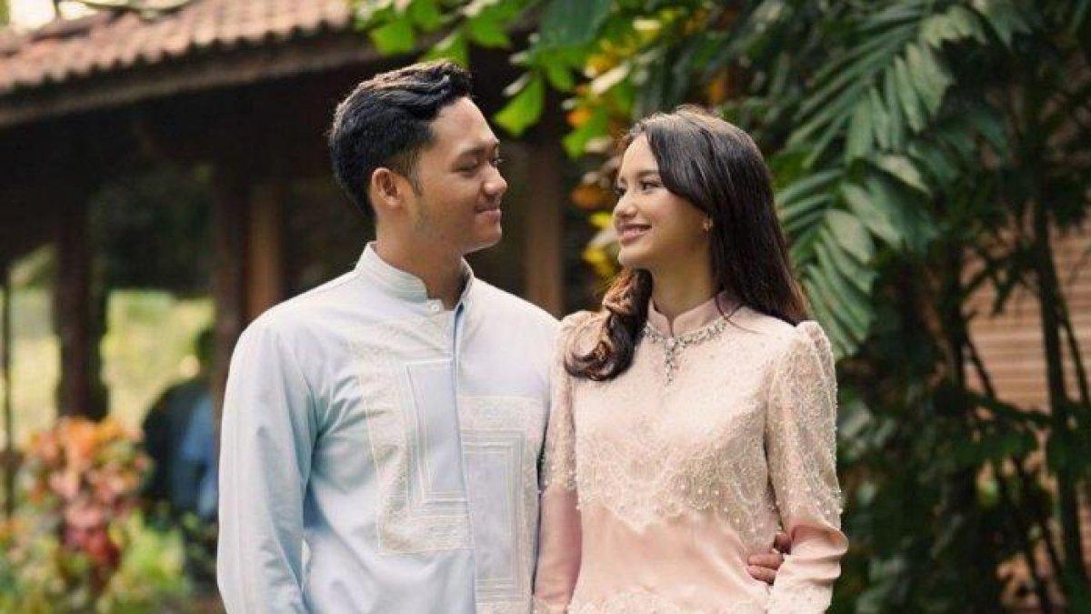 Azriel Hermansyah mendapat restu untuk menikahi Sarah Menzel.
