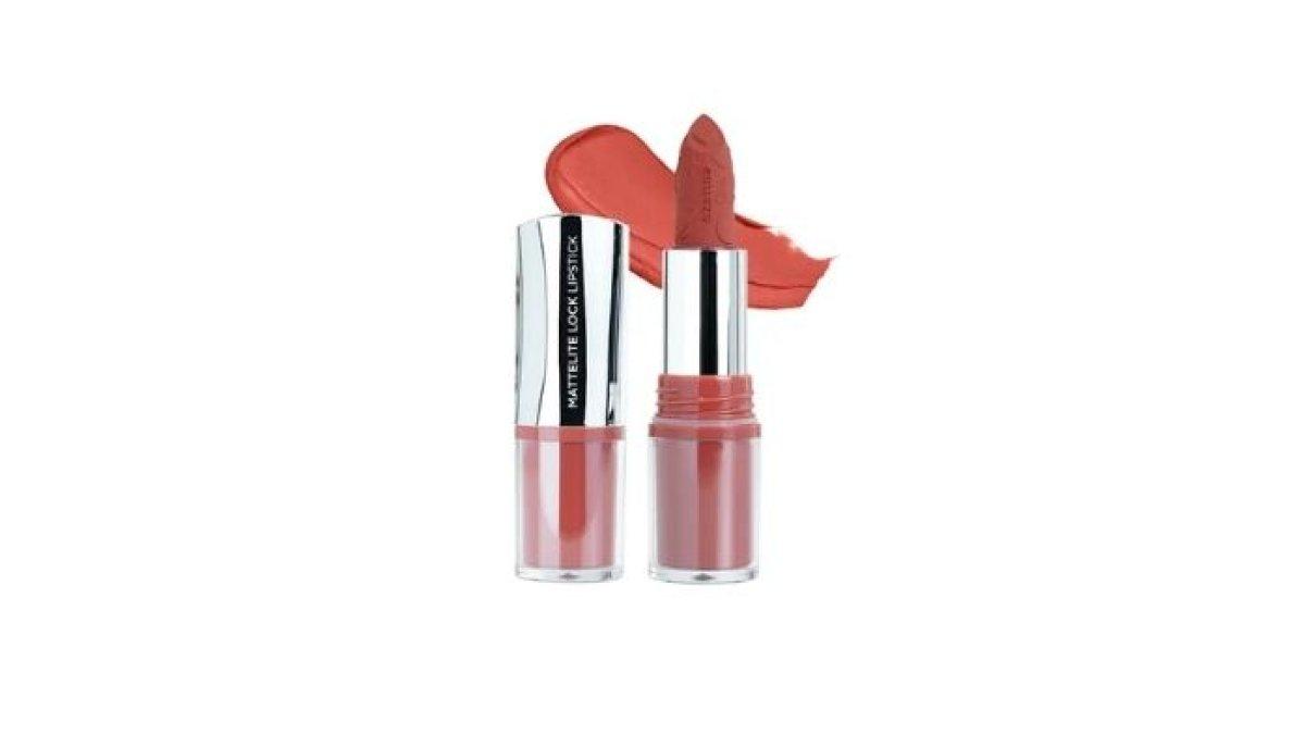 REKOMENDASI LIPSTIK BUKBER - Foto produk Azzarine Mattelite Lock Lipstick, diolah dari azarinecosmetic.com, Rabu (5/3/2025). Berikut rekomendasi lipstik tahan banting untuk bukber 2025.