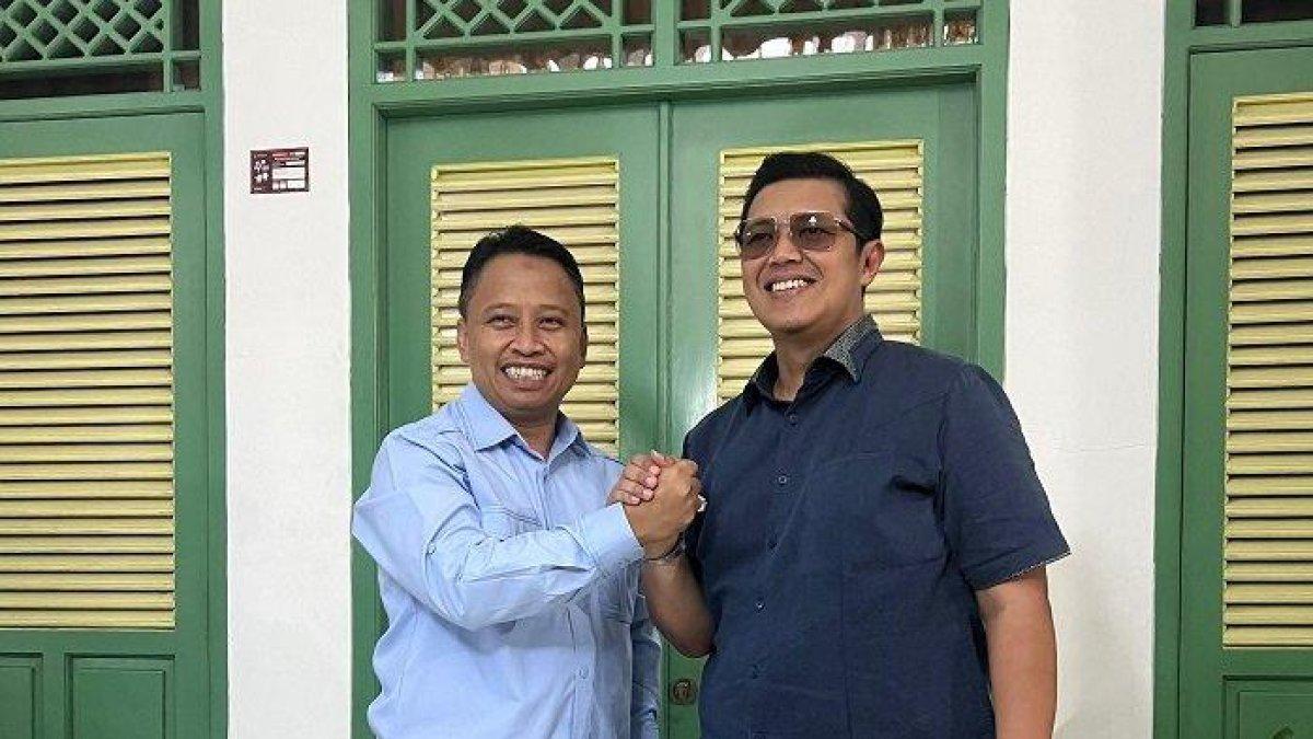 BISNIS HENDY SETIONO,- Rekam jejak dan gurita bisnis Hendy Setiono, founder Kebab Turki Baba Rafi yang diduga terlibat investasi bodong.