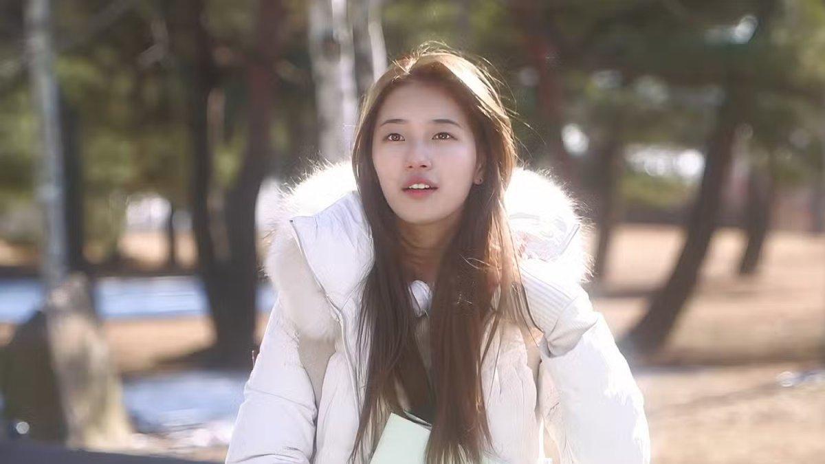 CAMEO DRAKOR - Bae Suzy jadi cameo di drakor My Love From The Star. Berikut ini 5 penampilan cameo drakor paling ikonik.