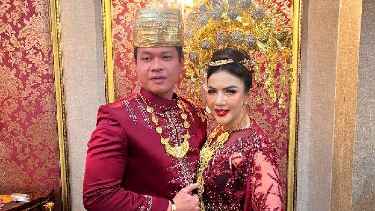 Barbie Kumalasari dan Bagus Saputra gelar resepsi pernikahan