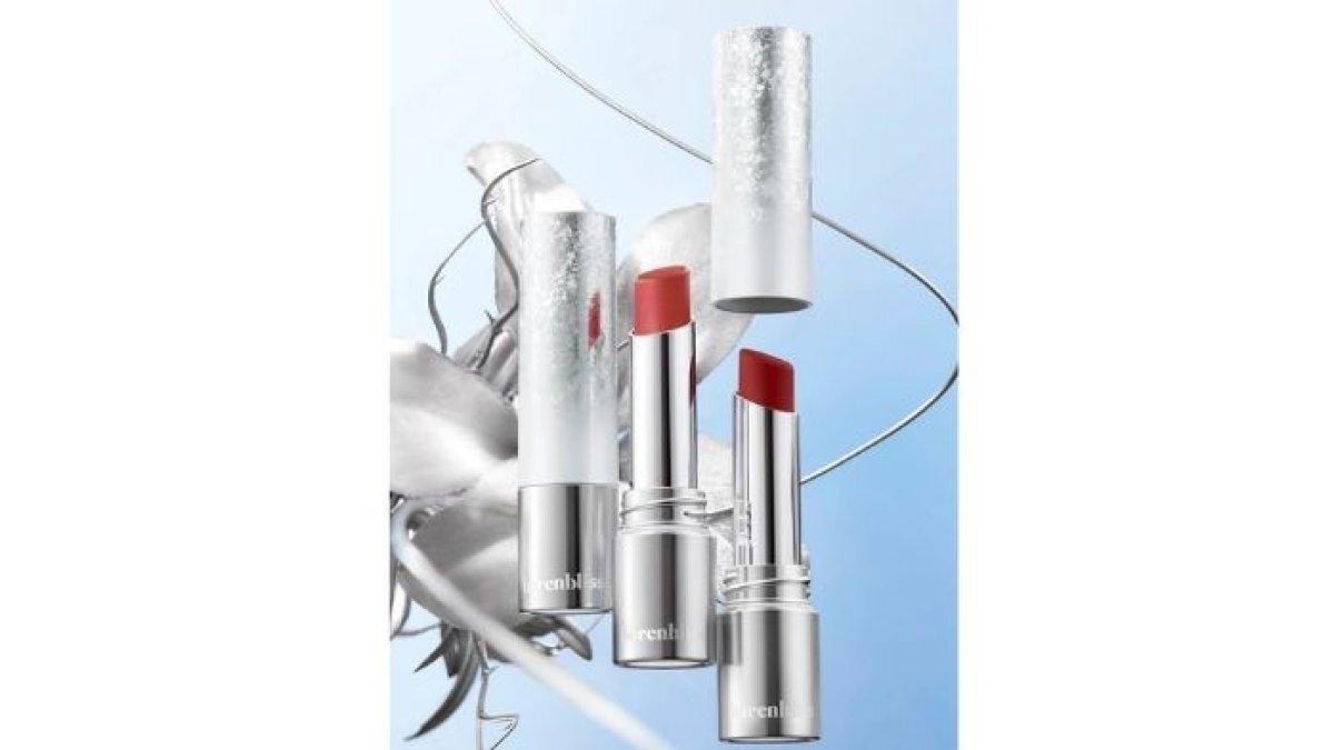 REKOMENDASI LIPSTIK BUKBER - Foto produk Barenbliss No Gravity Transferproof Matte Lipstick, diolah dari barenbliss.com, Rabu (5/3/2025). Berikut rekomendasi lipstik tahan banting untuk bukber 2025.