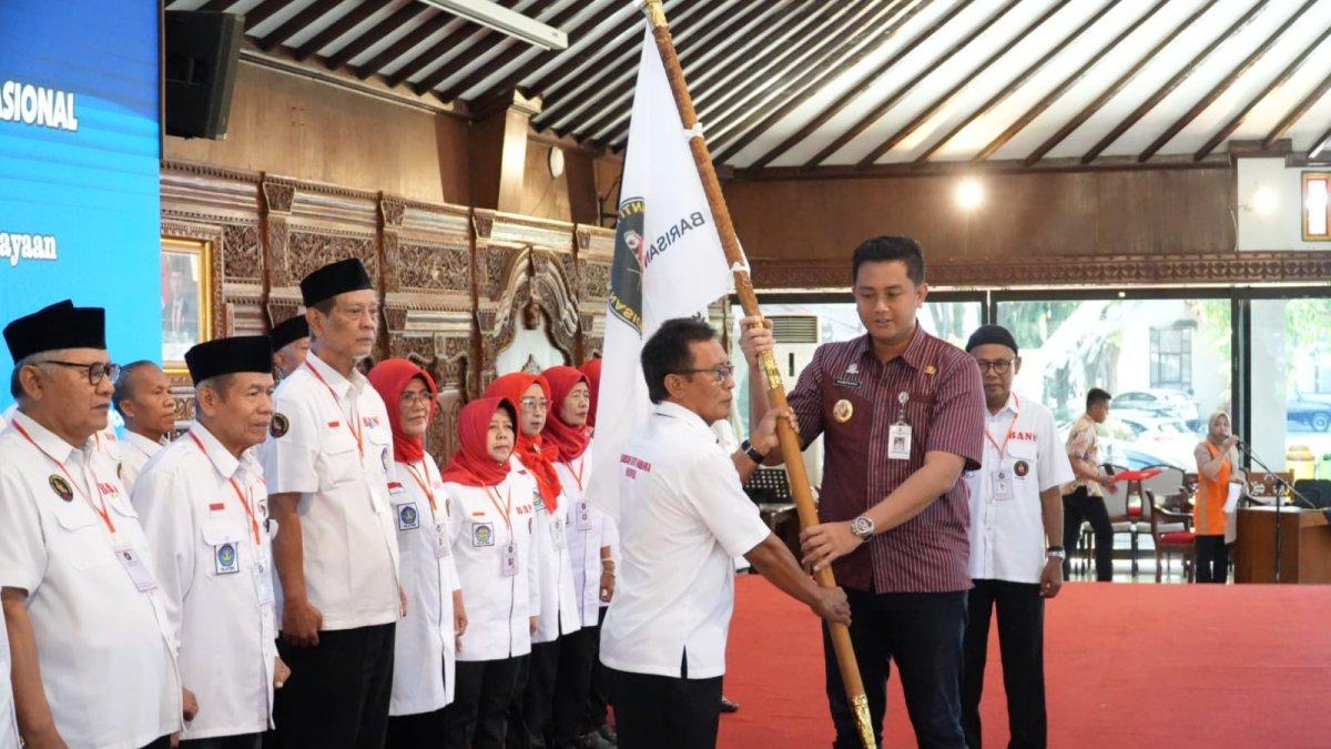 HARI ANTI NARKOTIKA - Pada kesempatan tersebut, Bupati Hamenang turut mengukuhkan pengurus Barisan Anti Narkoba Nasional (BANN) Klaten, di Pendopo Pemkab Klaten, pada Kamis (10/7/2025).