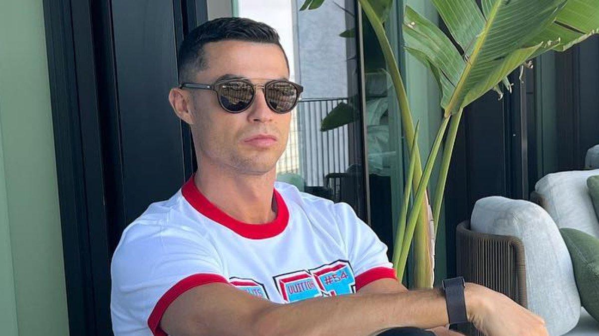 CRISTIANO RONALDO - Megabintang sepak bola Cristiano Ronaldo jadi top skor dalam ajang UEFA Nations League 2025.