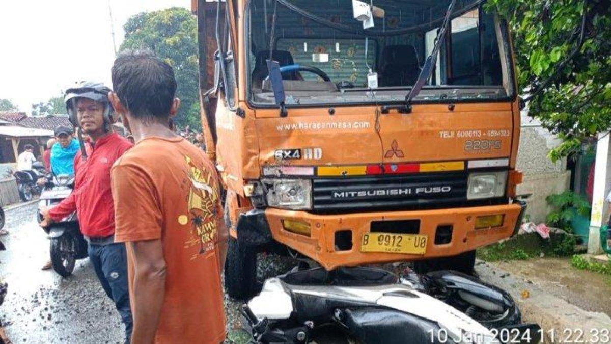 Cerita Pejabat Jadi Korban Kecelakaan Truk di Bogor, Gagal Ikut Rapat Penting, Kini Tak Bisa Angkat Tangan