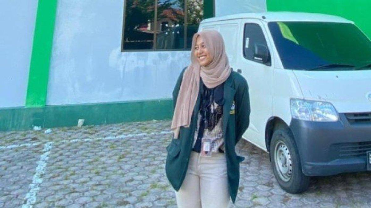 Chintya Nindhi Mahasiswi Prodi Psikologi Unissula ungkap mengapa dosen Shilvandrie