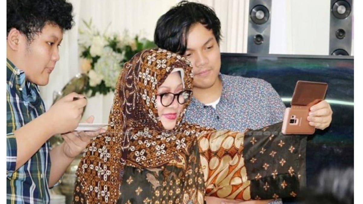 Cucu kembar Tutut Soeharto