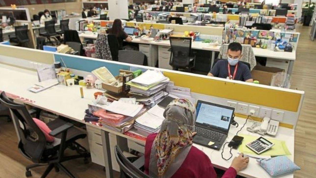 Curhatan seorang wanita asal Malaysia yang dialami di tempat kerja, ingin resign padahal baru 2 bulan kerja, pentingkan kesehatan mental