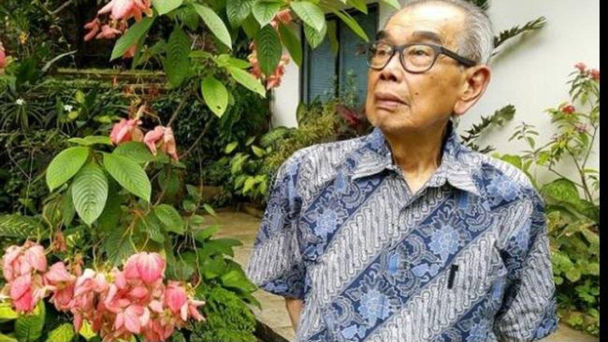 Daoed Joesoef, Menteri Pendidikan era Soeharto.
