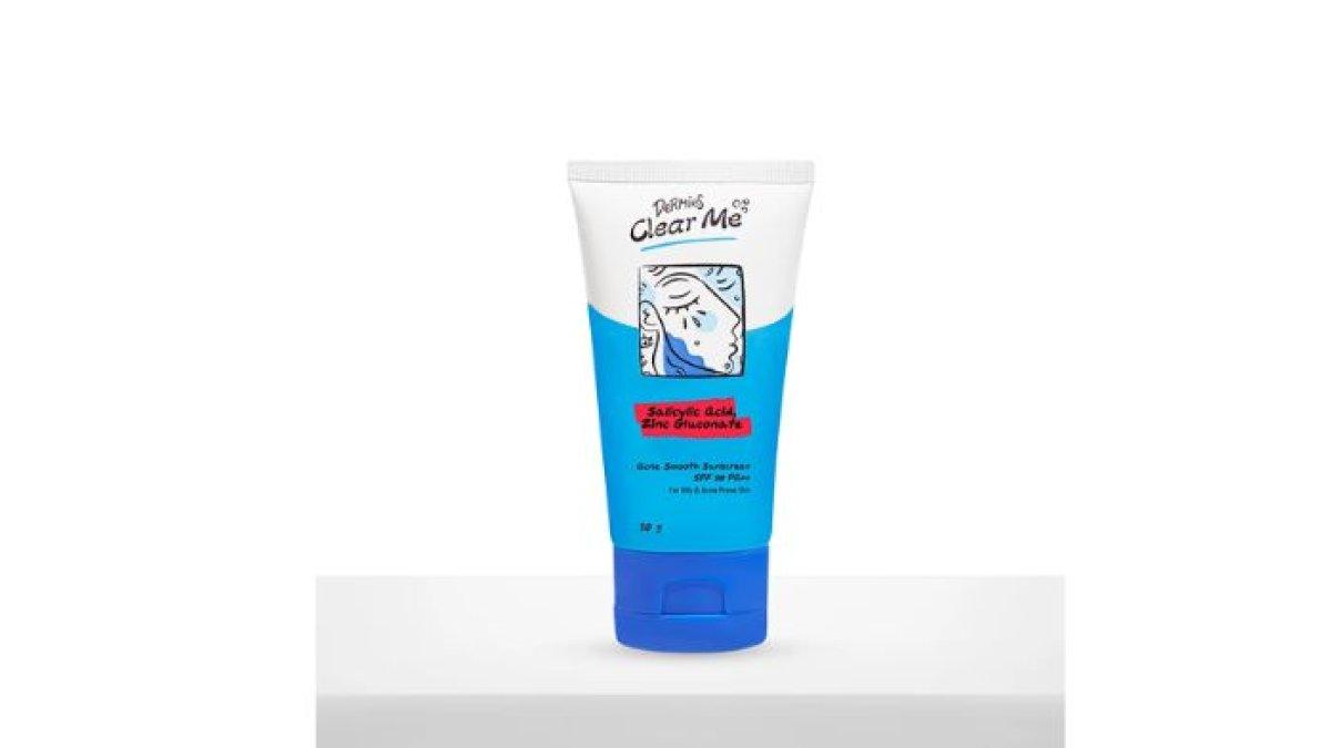 SUNSCREEN SALICYLIC ACID - Foto produk Dermies Clear Me Acne Smooth Sunscreen SPF30 PA++ diambil dari website erhastore.co.id, Rabu (29/1/2025). Sunscreen ini mengandung Salicylic Acid yang ampuh menghilangkan jerawat.