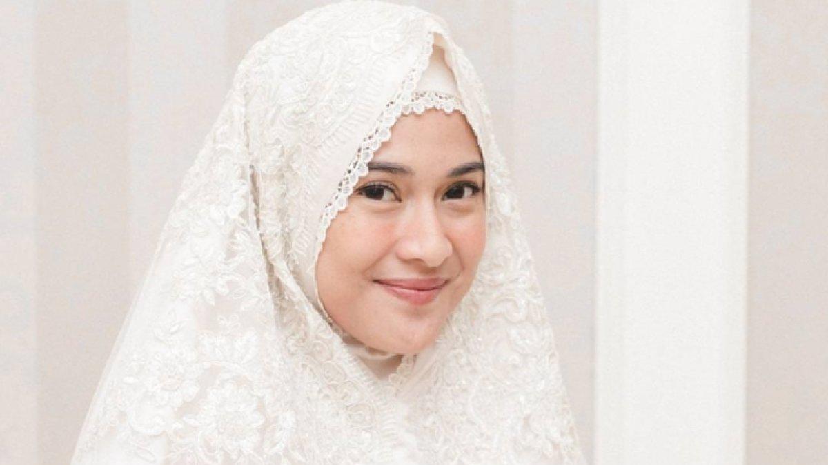 Dian Sastrowardoyo