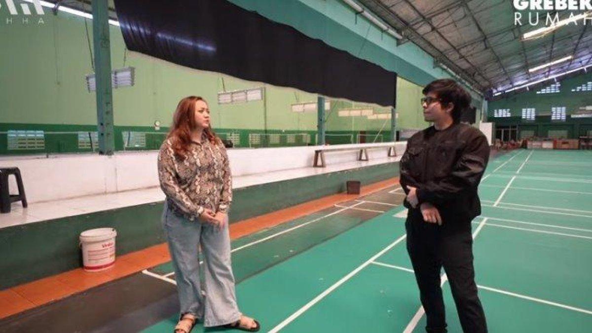 Diungkap Azhiera, gor milik keluarganya itu memiliki luas 5000 meter.
