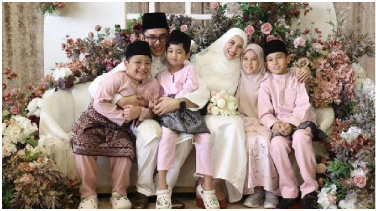Dua anak Irma Hasmie hadir di pernikahan kedua ayahnya