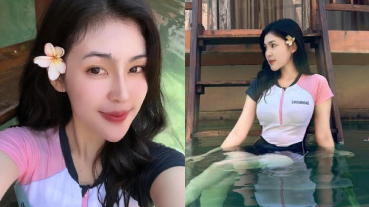 Eby Veronica ketika bermain air