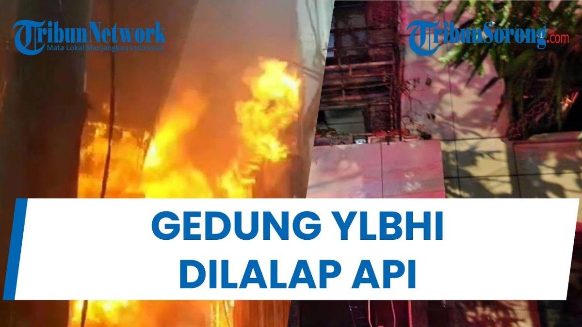 Fakta kebakaran yang menghanguskan Gedung Lembaga Bantuan Hukum (LBH) - Yayasan Lembaga Bantuan Hukum Indonesia (YLBHI).