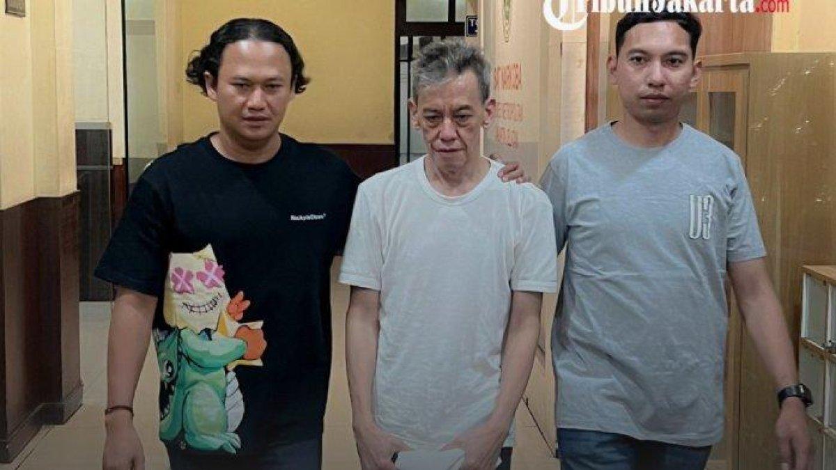 FARIZ RM NARKOBA - Musisi senior Fariz RM ditangkap polisi terkait kasus penyalahgunaan narkoba pada Rabu (18/2/2025). Fariz diringkus jajaran Satresnarkoba Polres Metro Jakarta Selatan.