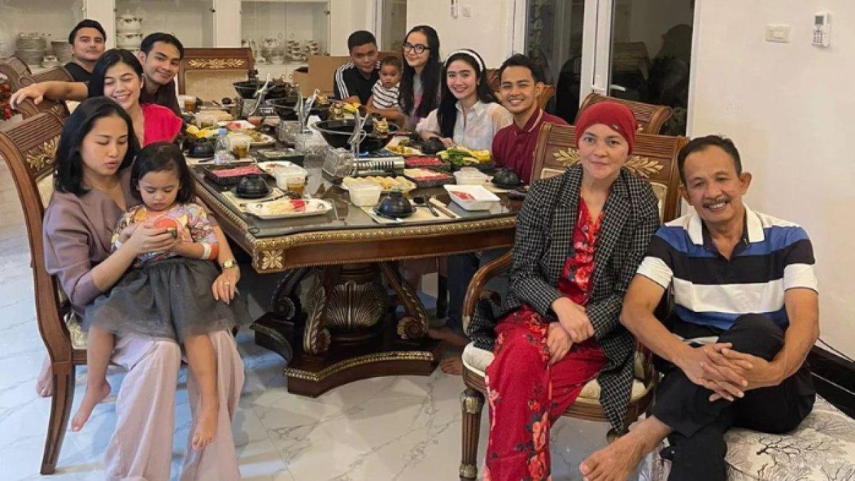 Febby Rastanty akrab dengan keluarga Drajat Djumantara