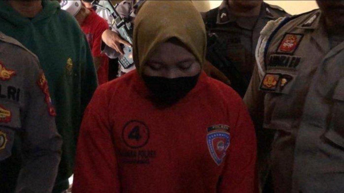 Fitria gadis di Sampang, Madura, Jawa Timur bunuh istri selingkuhan