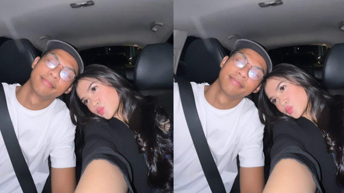 Foto mesra di mobil