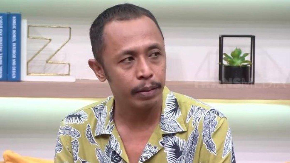 Furry Setya awalnya khawatirkan mantan istri yang drop usai cerai. Kini justru si aktor yang depresi.