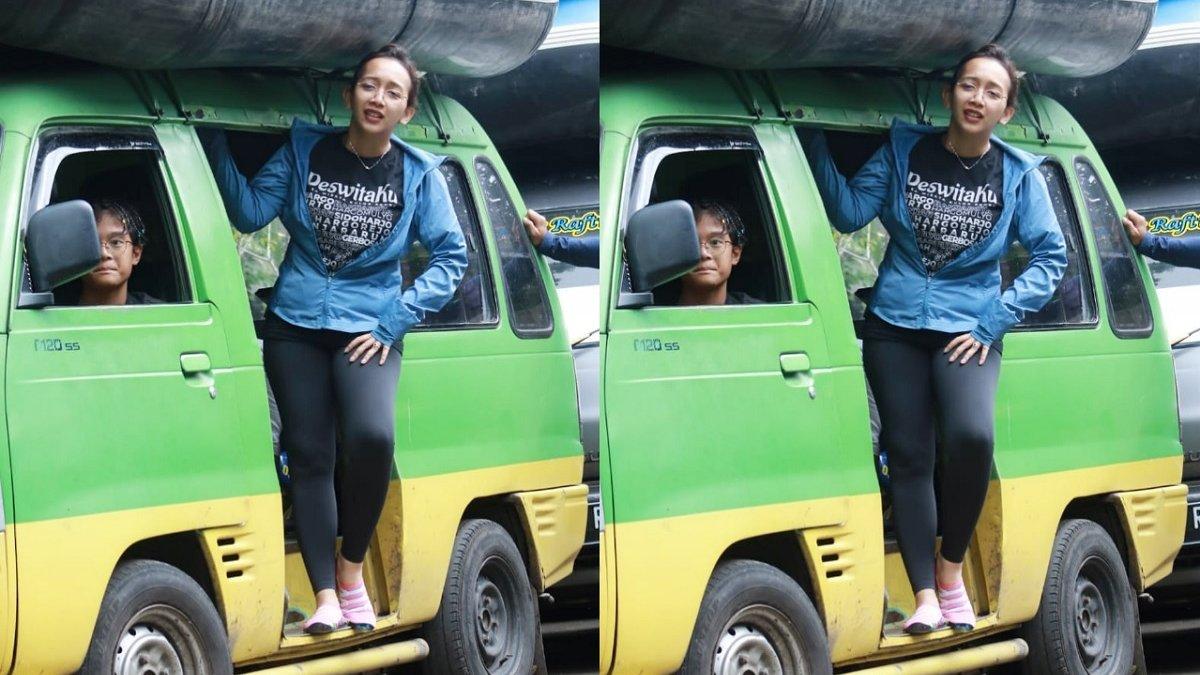 GKR Bendara naik angkot