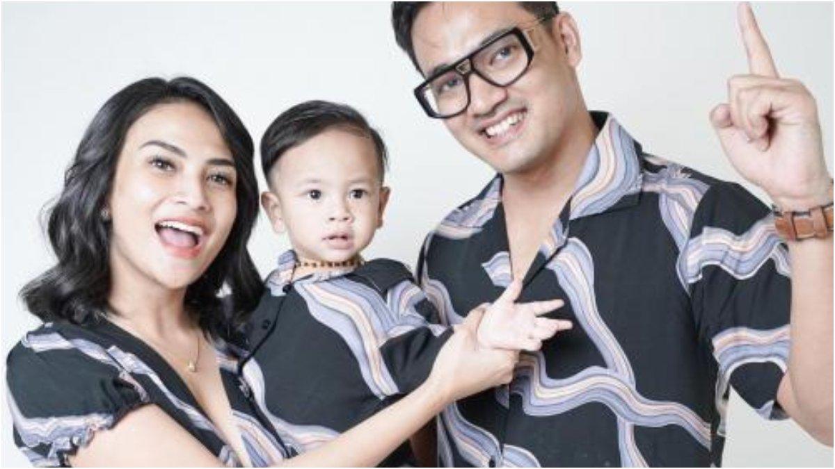 Gala Sky ingin saat sekolah diantar jemput oleh sang ayah, Bibi Ardiansyah.