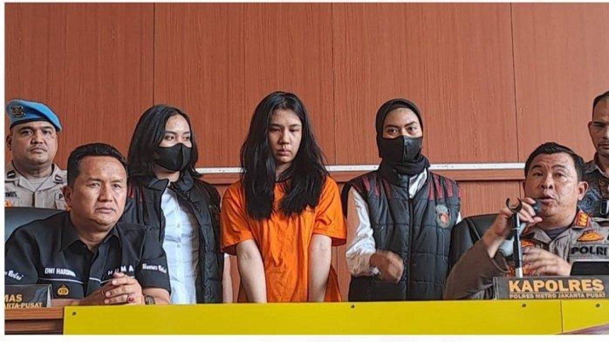 Ghisca Debora Penipu Tiket Coldplay Kini Resmi Ditahan di Polres Metro Jakpus