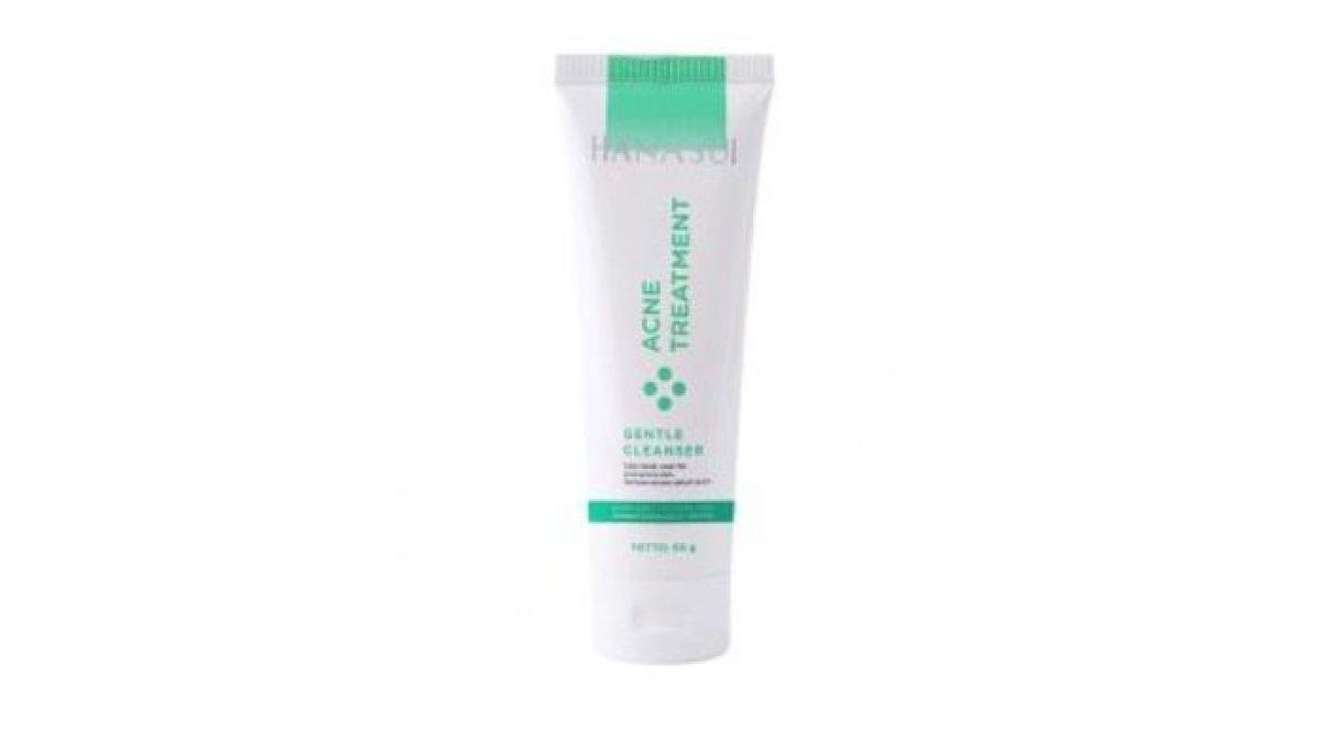 SABUN MUKA INDOMARET - Foto produk Hanasui Acne Expert Gentle Cleanser, diolah dari femaledaily.com, Kamis (10/4/2025). Berikut rekomendasi sabun muka Indomaret untuk kulit berjerawat, ada kandungan salicylic acidnya.