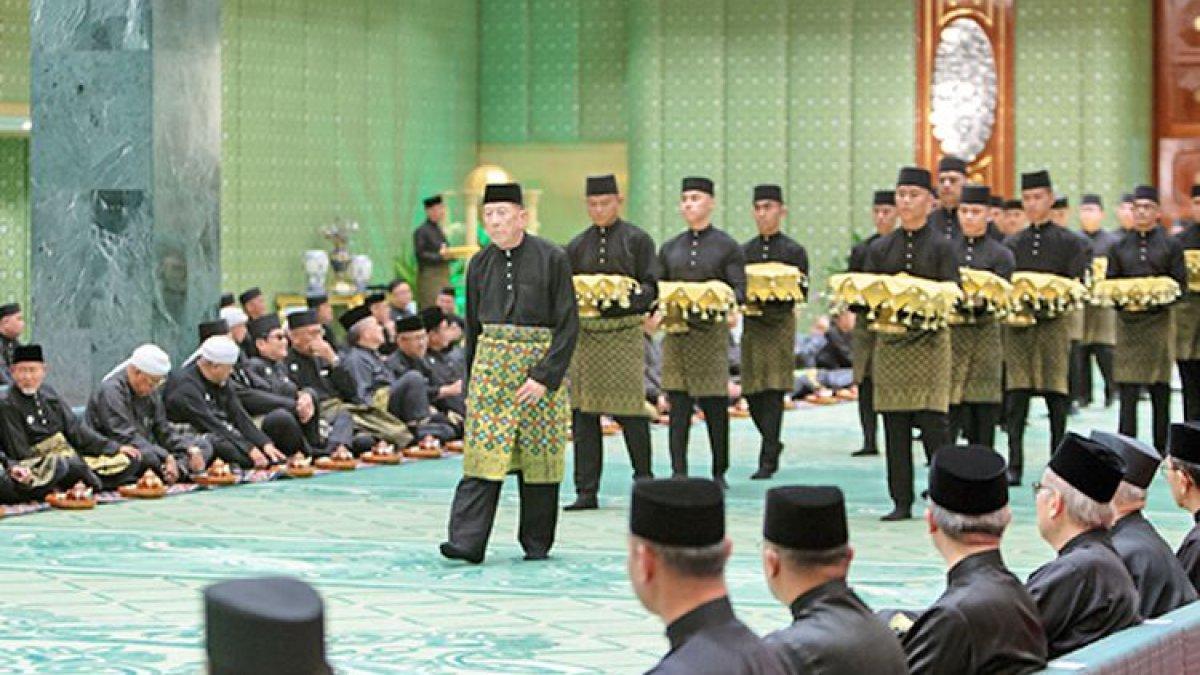 Hantaran atau seserahan dari pihak mempelai pria, Pangeran Mateen.