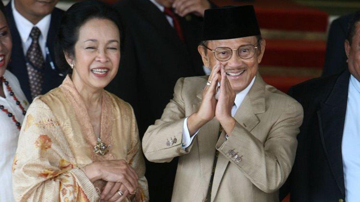 BJ Habibie dan istri, Hasri Ainun Besari