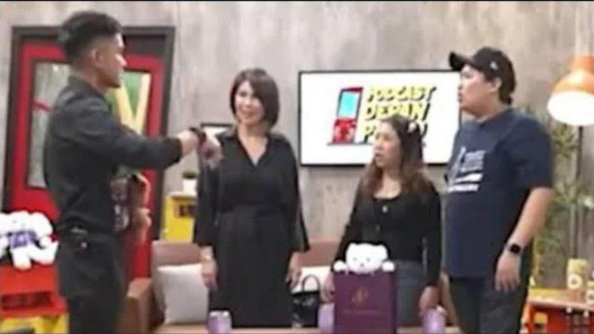 Helena Lim saat hadir di podcast Kaesang.