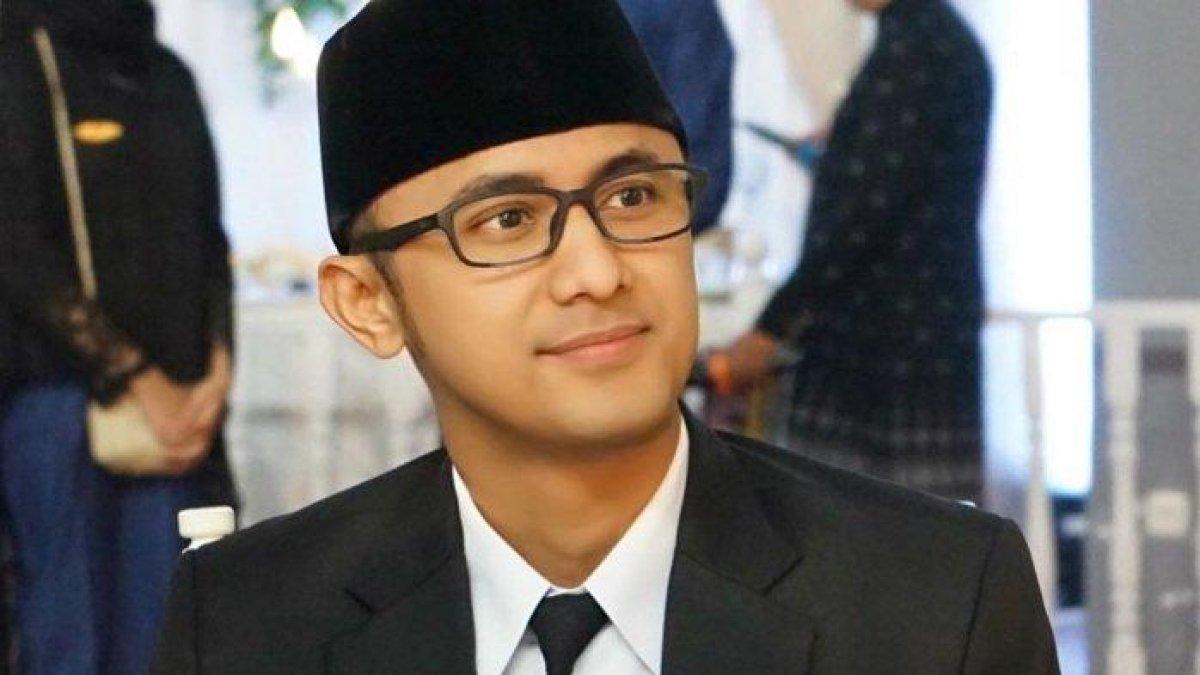 ARTIS JADI KEPALA DAERAH,- Hengky Kurniawan dilantik jadi Bupati Bandung Barat 2025