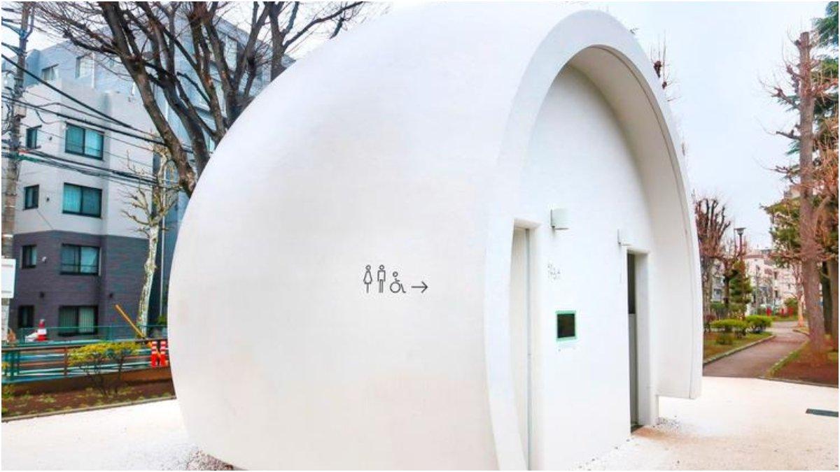Hi Toilet yang berada di kawasan Shibuya, Tokyo.