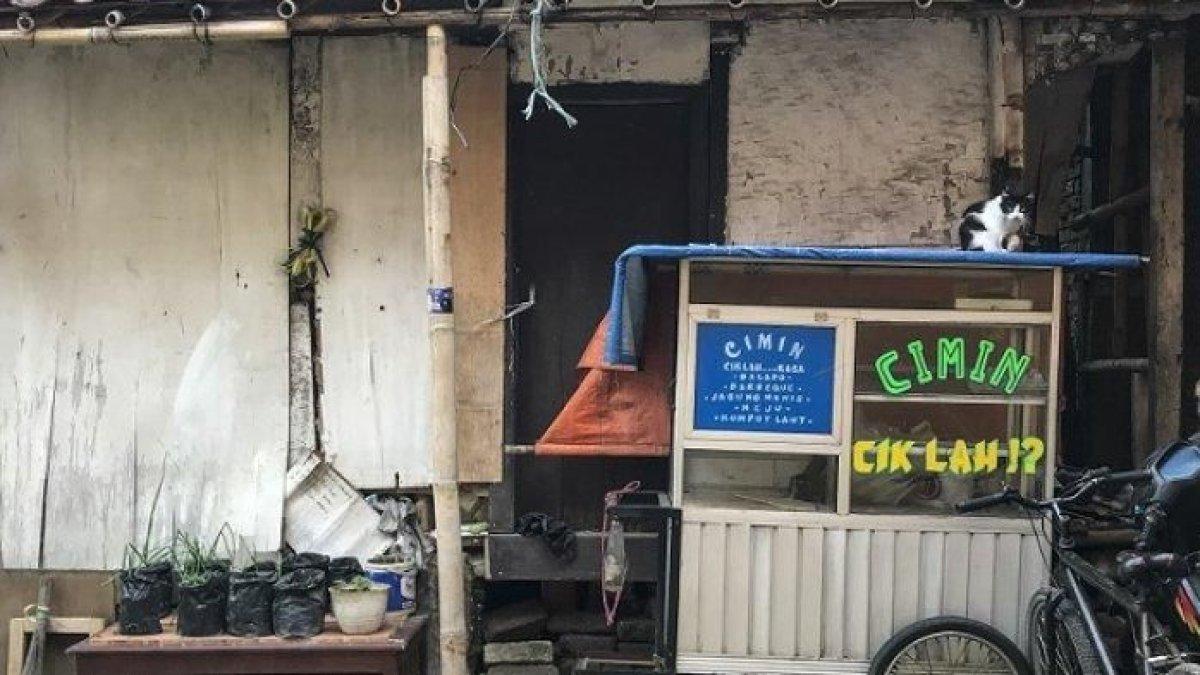Hujan hanya mengguyur satu rumah di Kota Tasikmalaya, Jawa Barat