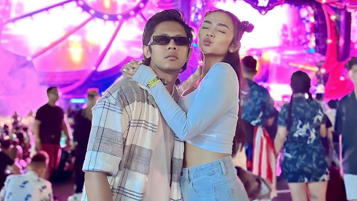 I Putu Bahagiana bersama sang istri, Ayu Puspa, konten kreator yang sedang viral.