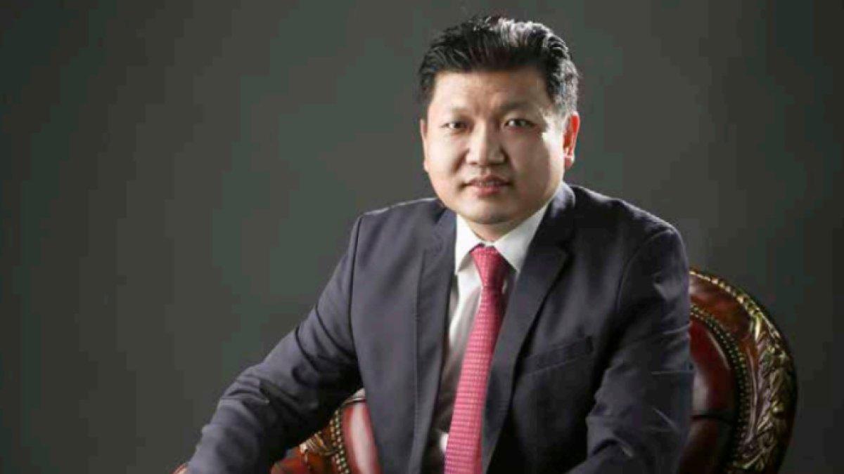 IWAN SETIAWAN LUKMINTO - Komisaris Utama PT Sritex, Iwan Setiawan Lukminto, ditangkap Kejaksaan Agung.