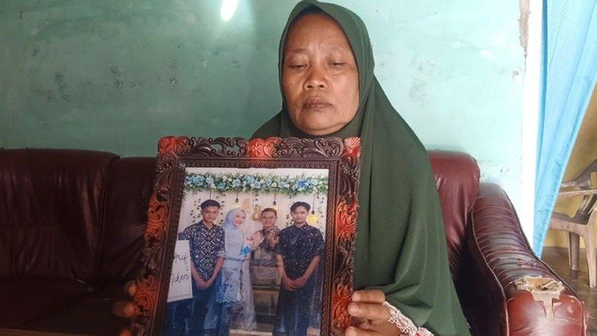 Ibu Wastiah orang tua Sapta Kusmarianto TKI ilegal di Kamboja
