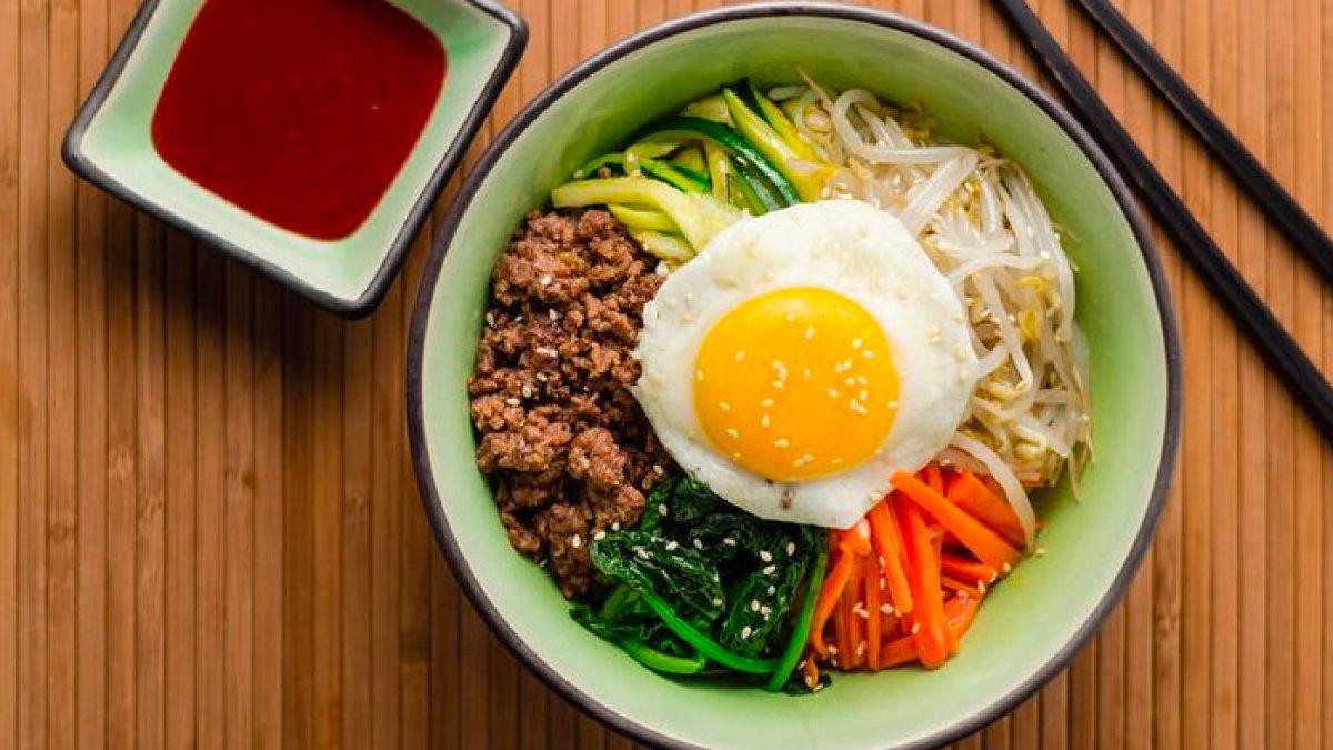 Ilustrasi bibimbap