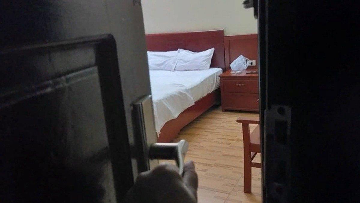 Ilustrasi kamar kos.